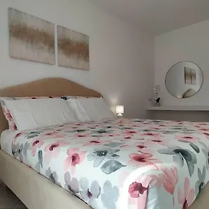 A.mare Bed & Breakfast